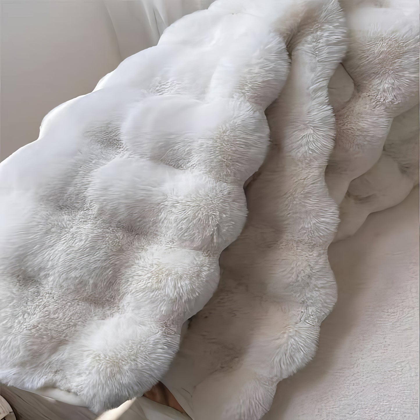 Snuggle Haven | Nordic Round Rug for Cozy Comfort