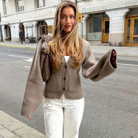 Kylie | Elegant & Chic V-Neck Cardigan