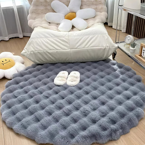 Snuggle Haven | Nordic Round Rug for Cozy Comfort