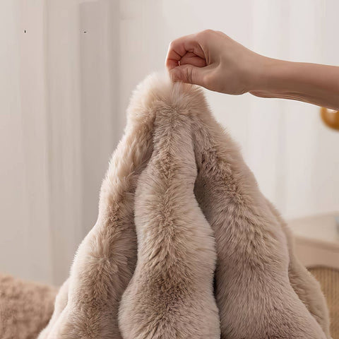 Snuggle Haven | Nordic Round Rug for Cozy Comfort